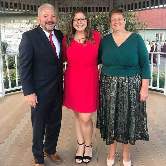 Meet your Posher, Sarah - Picture 1 of 1